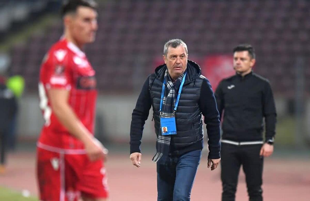 Situația de la Dinamo, criticată de Rednic: „Cu mine nu ajungeam să împrumutăm bani. Pe cel care dă interviuri acum eu l-am scos din lot”