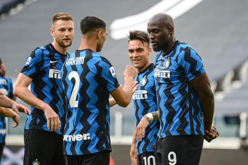 PSG este gata de un nou supertransfer: Achraf Hakimi (22 de ani), fundașul lateral al lui Inter Milano. Foto: Imago