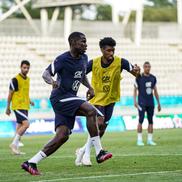 Franța s-a antrenat pe stadionul „Arcul de Triumf” / Twitter.com/equipedefrance