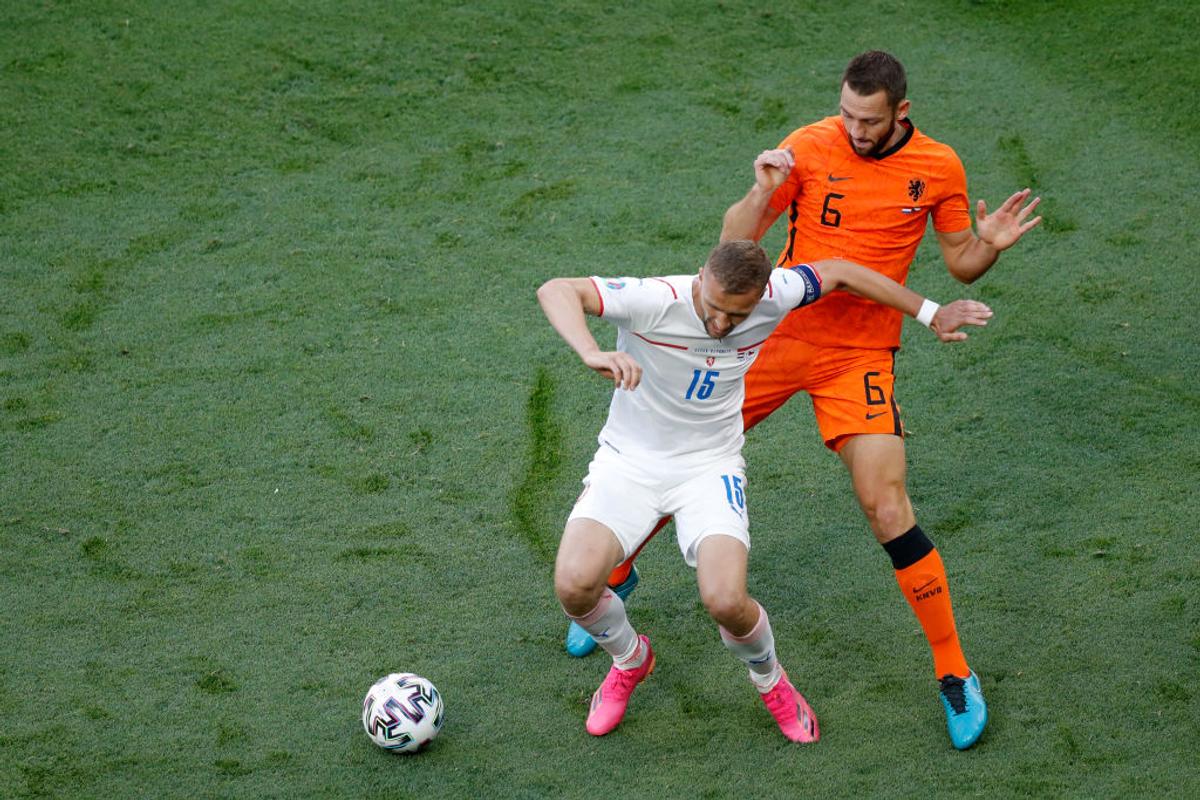 Olanda - Cehia 0-2 » Prima mare surpriză la Euro! Colegul lui Stanciu de la Slavia, MVP