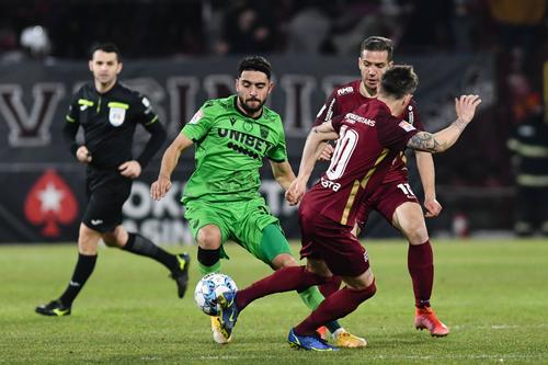 Alexandru Chipciu (33 de ani), mijlocașul lui U Cluj, speră ca Dinamo să revină rapid în elita fotbalului românesc.  / FOTO: Imago