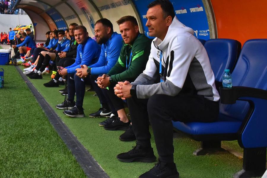 Thomas Neubert, Marius Popa, Mihai Pintilii și Toni Petrea sunt cei mai importanți oameni din staff-ul FCSB
Foto: Imago Toni Petrea pleacă de la FCSB » Gigi Becali i-a acceptat demisia în această dimineață