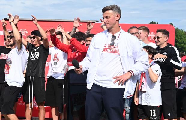 Dinamo s-a mai despărțit de un fotbalist: „Îți urăm mult succes în carieră”