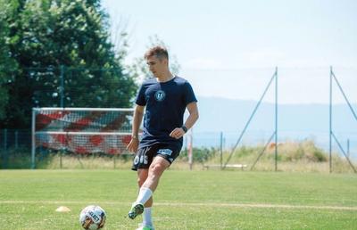 Vătăjelu dezvăluie cum a ales-o pe U Cluj în detrimentul FCSB: „Am discutat personal cu Gigi Becali și MM Stoica. N-a fost momentul oportun”