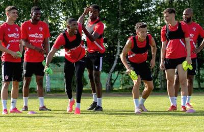 Dinamo a deplasat 24 de fotbaliști în cantonamentul din Slovenia » Cine a rămas acasă