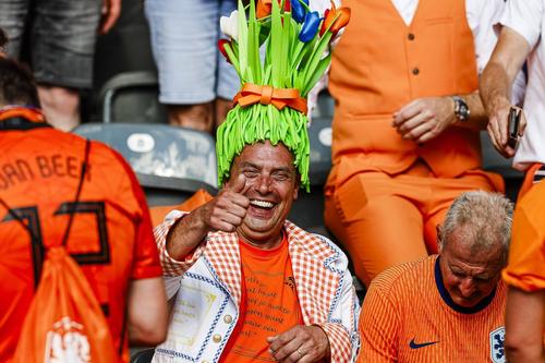 Olandezii au râs de noi la primul meci FOTO: Imago