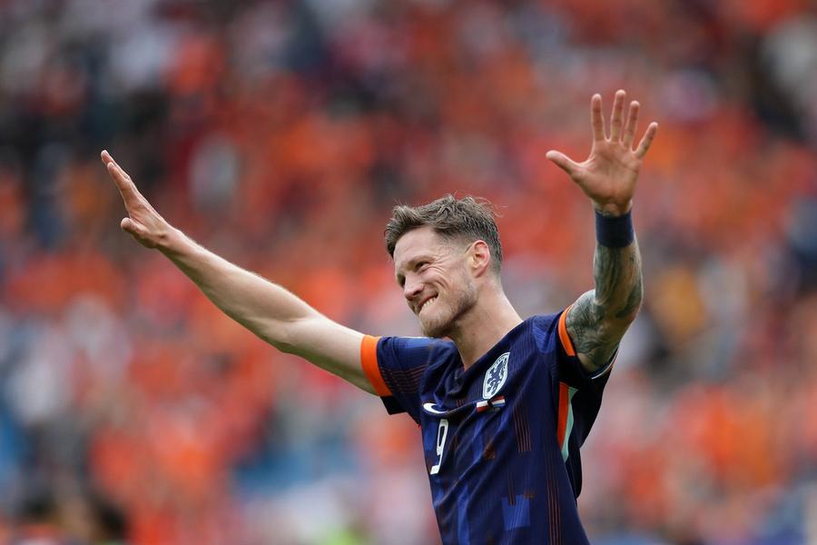 Wout Weghorst este arma secretă a lui Ronald Koeman. Foto: Imago Perfecțiune sau devenim pradă sigură » Totul despre Olanda, adversara României în optimile Euro 2024