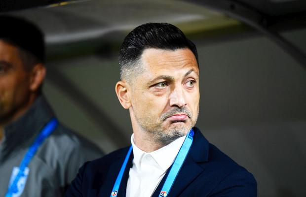 Tensiuni la Craiova! Mirel Rădoi și-a pierdut răbdarea cu Rotaru: „Se pare că vorbesc singur!”