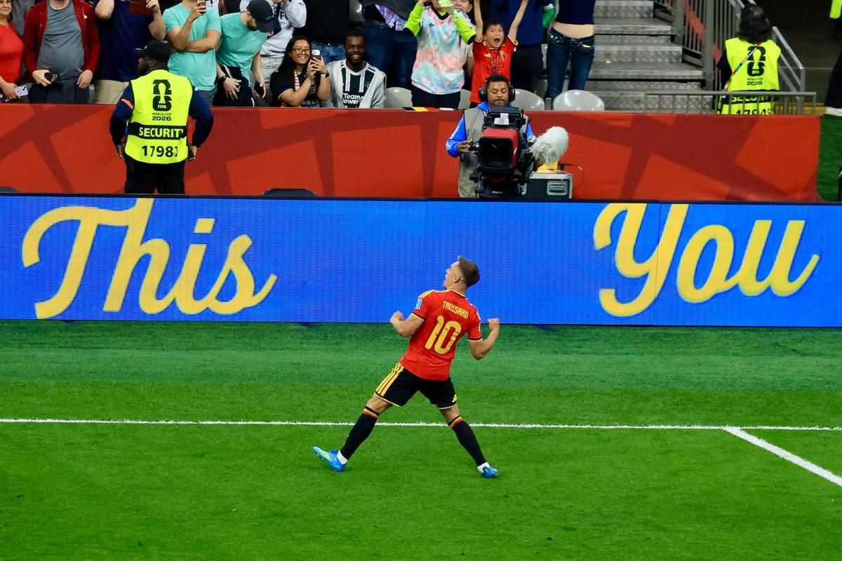 Final DRAMATIC pentru locul 2 în Egipt - Iran: urmează încă un scandal de arbitraj! + Belgia a defilat cu Noua Zeelandă în grupa G