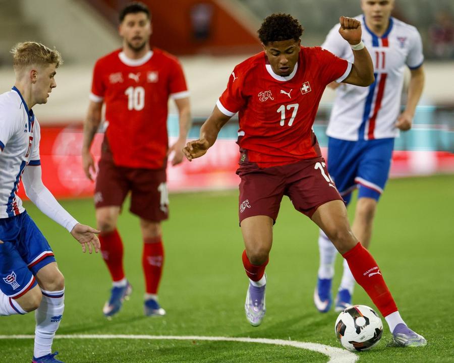 Franz-Ethan Meichtry are 7 selecții și un gol în naționala U21 a Elveției / Foto: Imago Șucu transferă de la Mondial: 2,5 milioane pe adversarul lui Mbappe