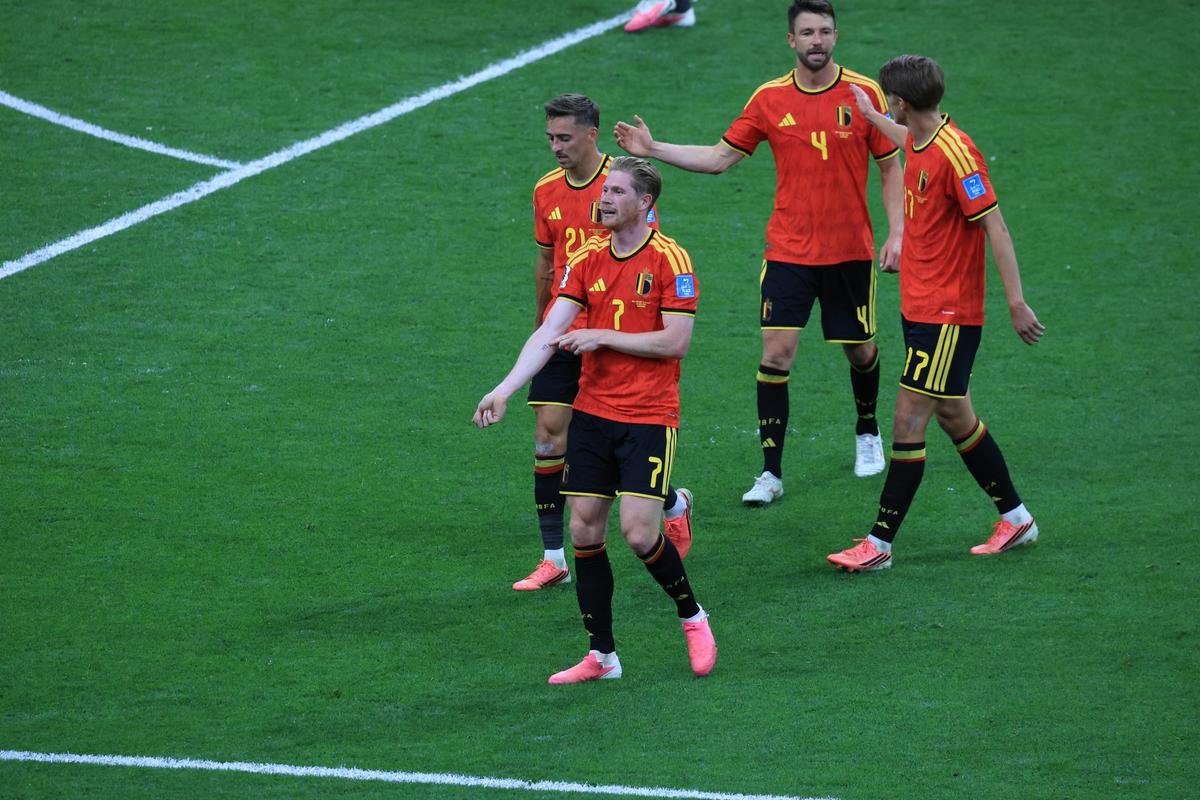 Final DRAMATIC pentru locul 2 în Egipt - Iran: urmează încă un scandal de arbitraj! + Belgia a defilat cu Noua Zeelandă în grupa G