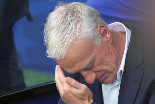 Didier Deschamps revine sâmbătă alături de naționala Franței, după pierderea mamei // FOTO: Imago Images