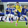 Suedezul Elliot Stroud (în duel cu Daizen Maeda) s-a calificat în „16-imi” la CM 2026 cu viitoarea adversară a României din Liga Națiunilor / Foto: Imago