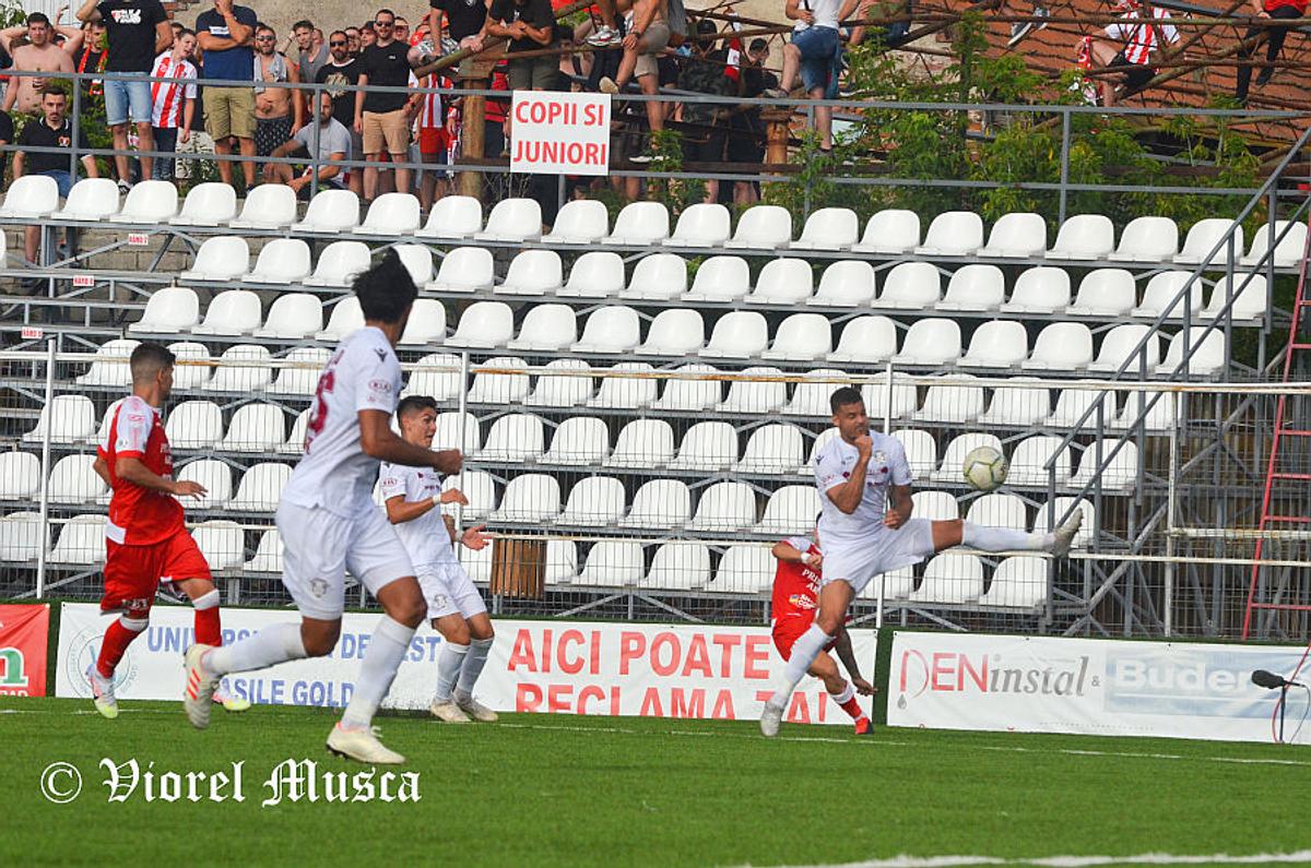Rapid și Petrolul au făcut o propunere care zguduie Liga 1! Cum vor să se stabilească echipele care vor evolua în sezonul următor în primul eșalon: „Am vorbit și cu Argeș și UTA. Sunt de acord!”