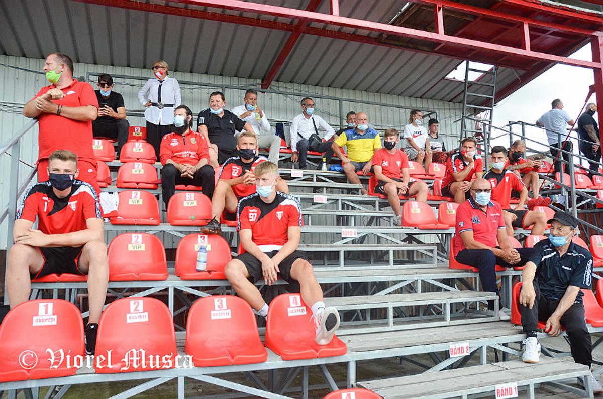 Rapid și Petrolul au făcut o propunere care zguduie Liga 1! Cum vor să se stabilească echipele care vor evolua în sezonul următor în primul eșalon: „Am vorbit și cu Argeș și UTA. Sunt de acord!”