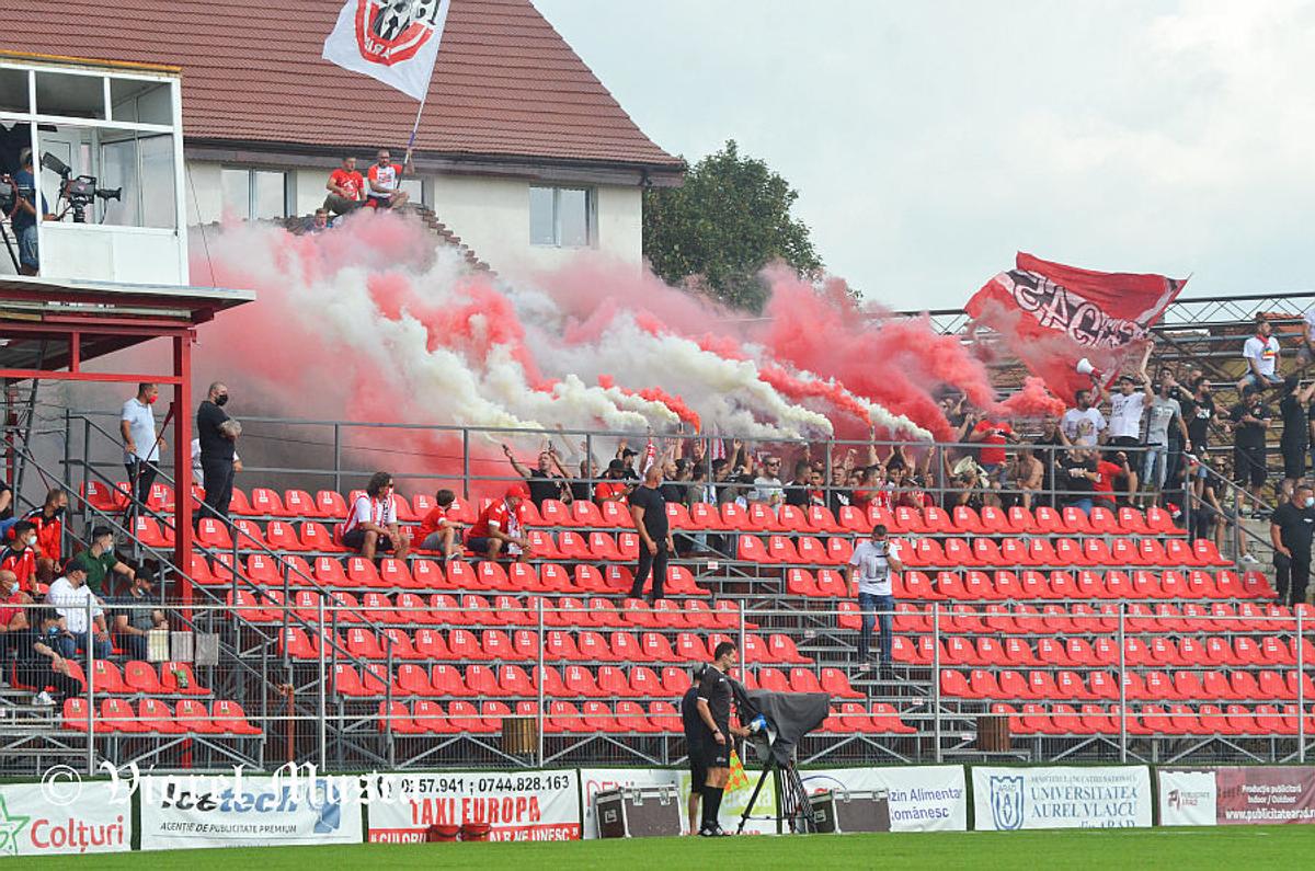 Rapid și Petrolul au făcut o propunere care zguduie Liga 1! Cum vor să se stabilească echipele care vor evolua în sezonul următor în primul eșalon: „Am vorbit și cu Argeș și UTA. Sunt de acord!”