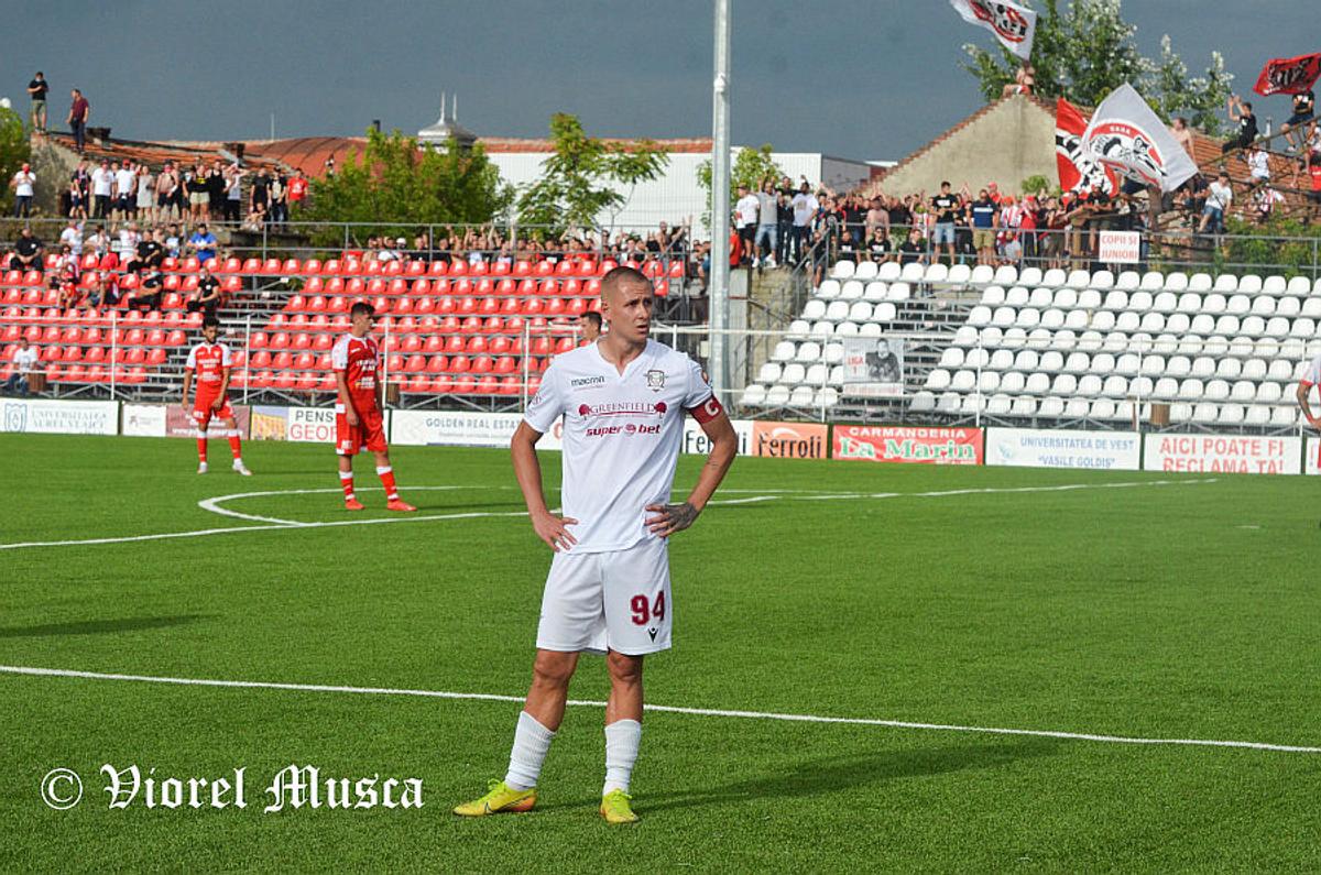 Rapid și Petrolul au făcut o propunere care zguduie Liga 1! Cum vor să se stabilească echipele care vor evolua în sezonul următor în primul eșalon: „Am vorbit și cu Argeș și UTA. Sunt de acord!”