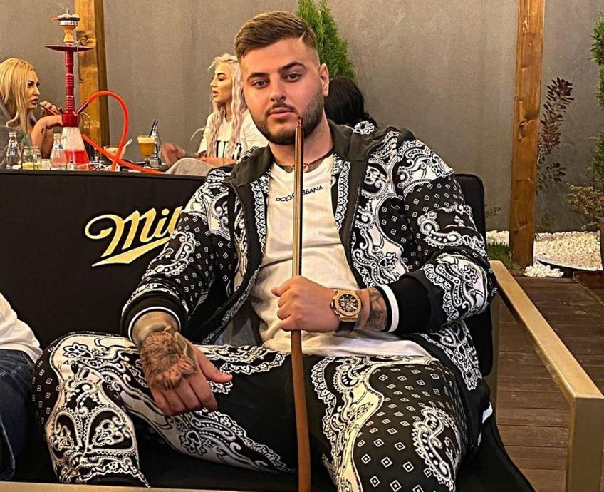 Adrian Mititelu Jr. face furori la Mamaia