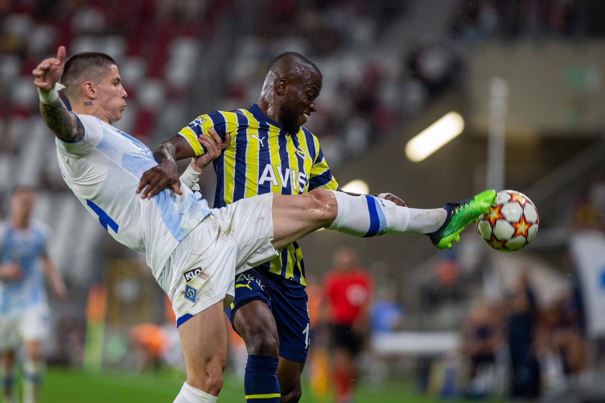 Mircea Lucescu și Dinamo Kiev, victorie dramatică în infernul de la Istanbul » O elimină pe Fenerbahce din UCL cu un gol marcat în minutul 114!