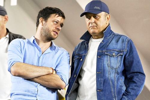 Victor Angelescu, în stânga, alături de Dan Șucu, celălalt acționar de la Rapid