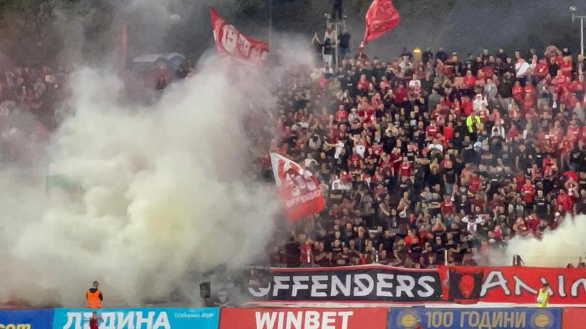 CSKA Sofia - Sepsi » Suporterii bulgari au creat o atmosferă fantastică pe arena „Bulgarska Armia”.