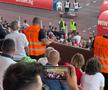 CSKA Sofia - Sepsi » Laszlo Dioszegi, conducătorul covăsnenilor, i-a enervat pe suporterii gazdelor în prima repriză.