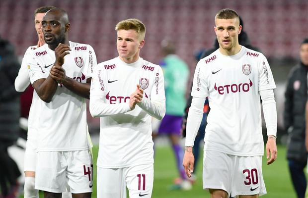 Rapid dă 750.000 € pe un fotbalist intrat în impas