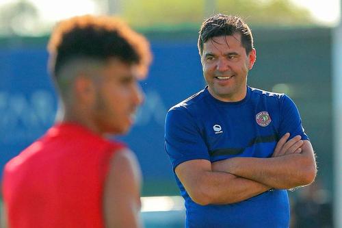Cosmin Contra, antrenorul lui Damac. Foto: Instagram