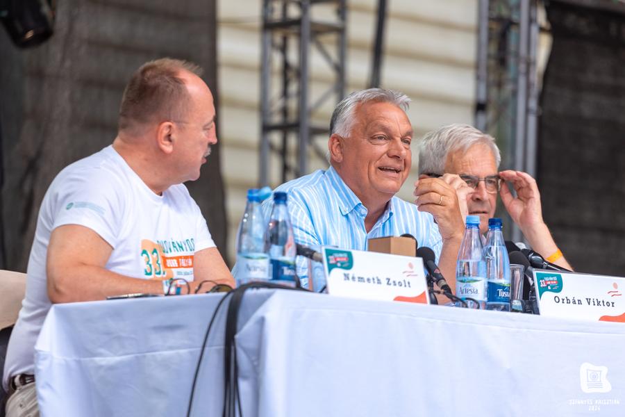 Viktor Orbán la Universitatea de Vară „Tusvanyos” Viktor Orbán nu a mai venit la Sepsi - Dinamo! Premierul maghiar era așteptat să ajungă de la Băile Tuşnad