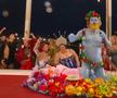 „Ceremonie spectaculoasă" sau „Jefuirea culturală a Franței"? » Cum au văzut marile ziare, precum Le Monde sau Le Figaro, și oamenii politici ceremonia de deschidere a Jocurilor Olimpice: „A fost un haos vesel, ca Franța"