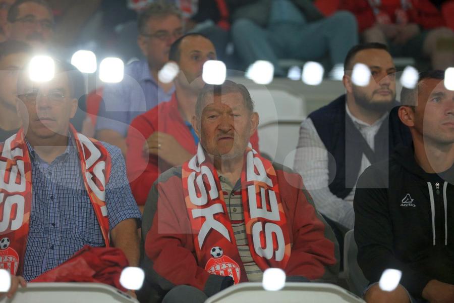 Jozsef Toth-Zele/ FOTO: Ionuț Iordache (GSP) A lucrat la Real Madrid 30 de ani, iar acum urmărește meciuri din Superliga » Pe cine a surprins GSP la Sepsi - Dinamo