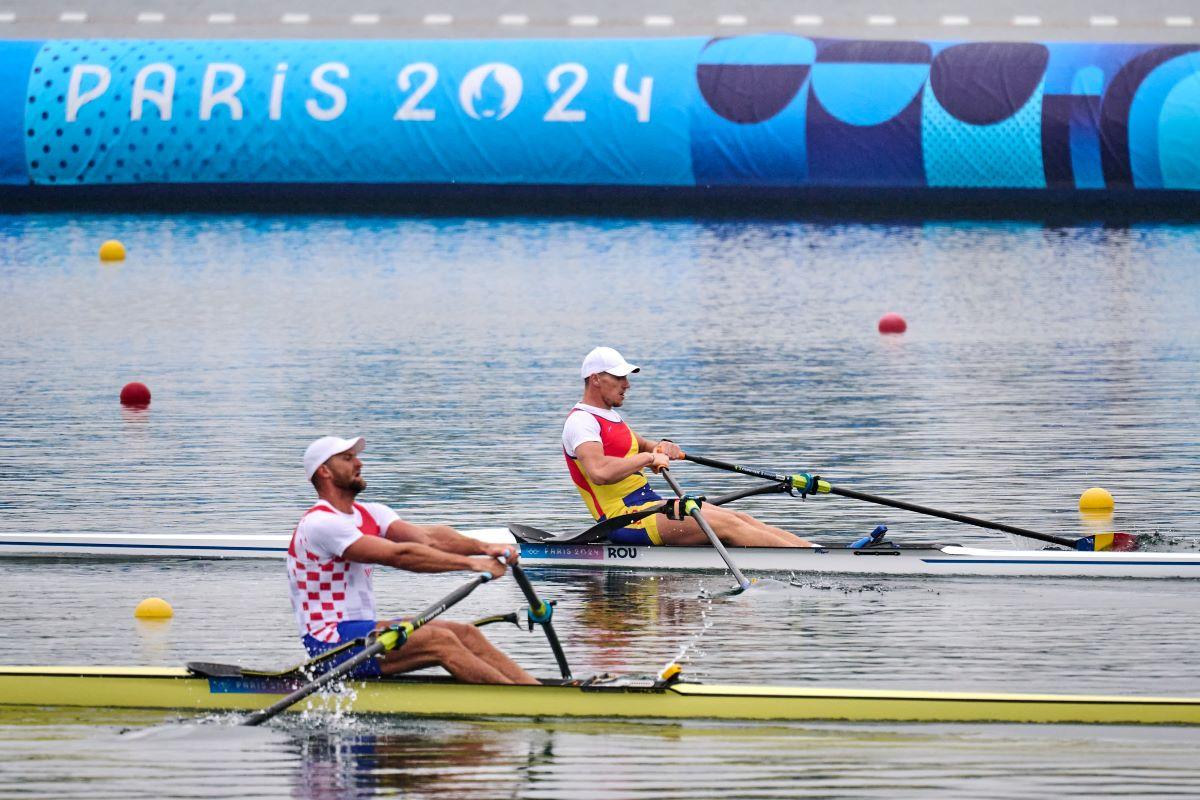 Canotorii români au început asaltul la Paris » Simona Radiș și Ancuța Bodnar, ritm de campioane, au câștigat cu avans mare seria!