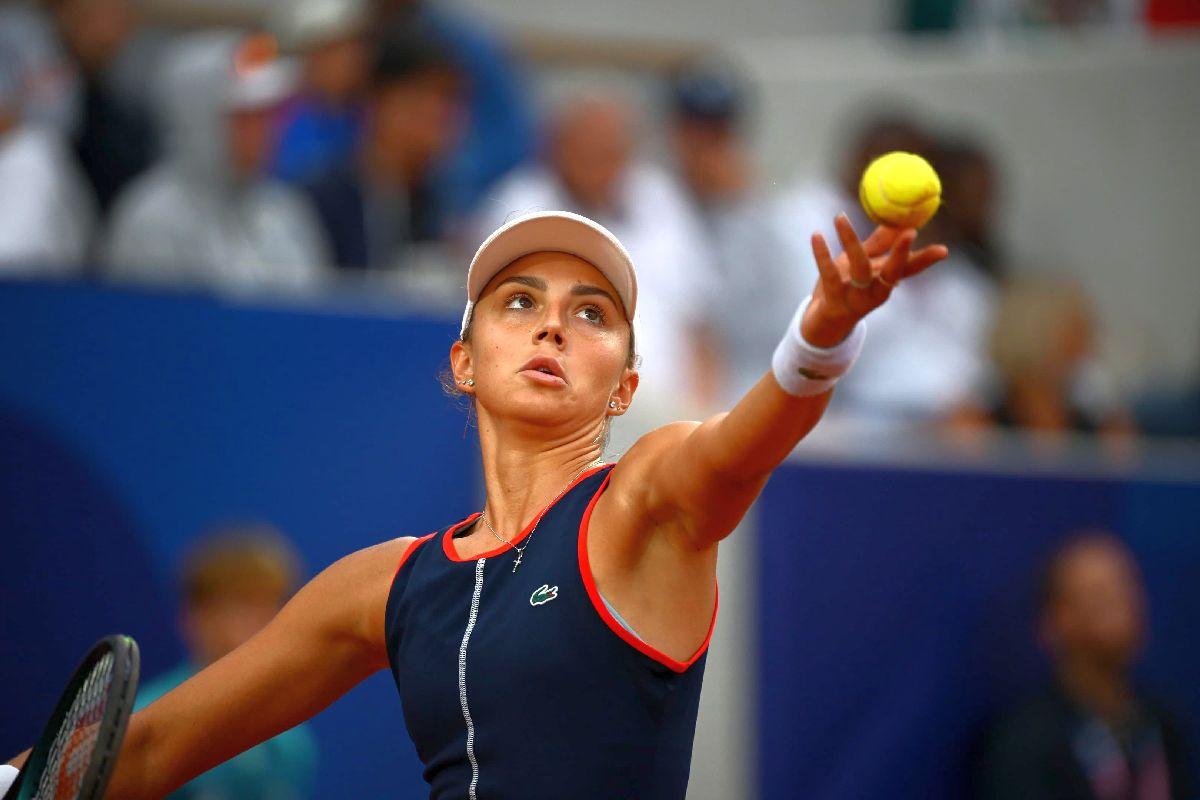 Jaqueline Cristian, victorie MĂREAȚĂ pe legendara arenă „Suzanne Lenglen” » Debutantă la Jocurile Olimpice, a revenit miraculos în fața favoritei gazdelor! Moment glorios pentru România