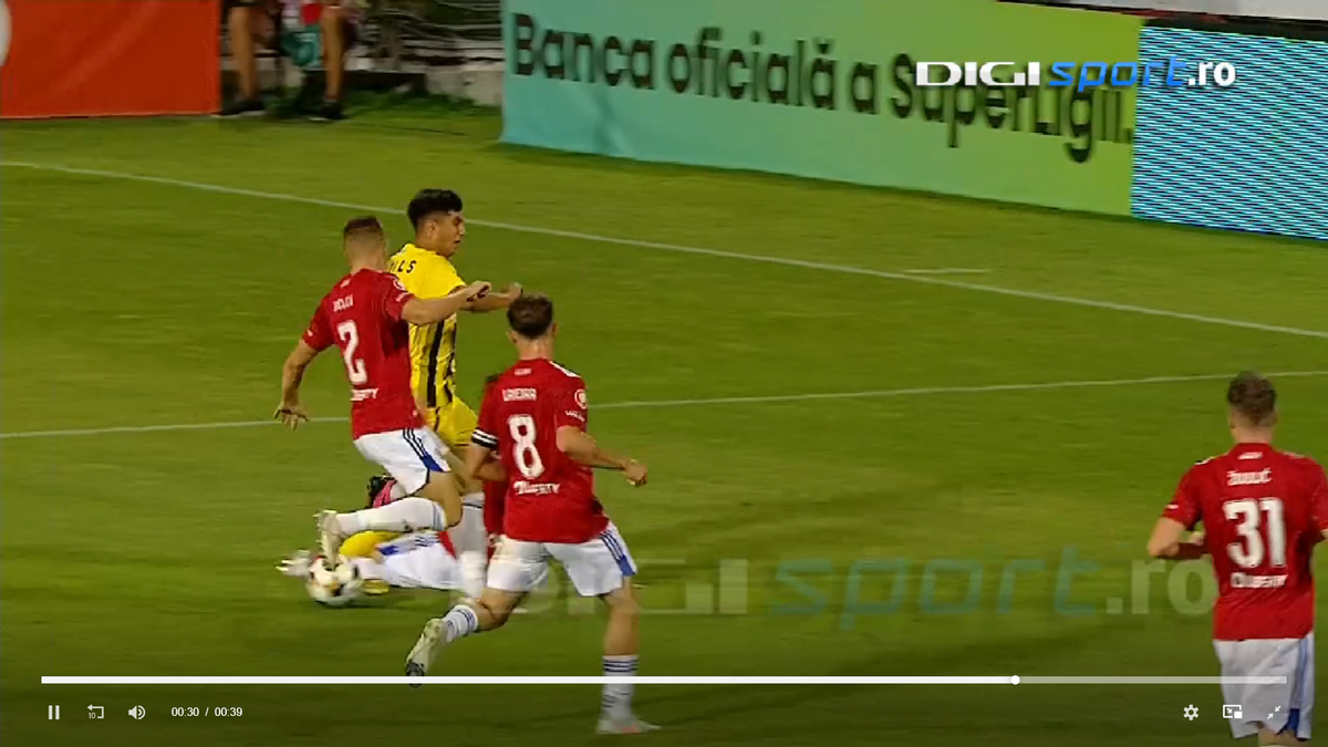 Alexandru Musi a solicitat un penalty în Oțelul - Dinamo