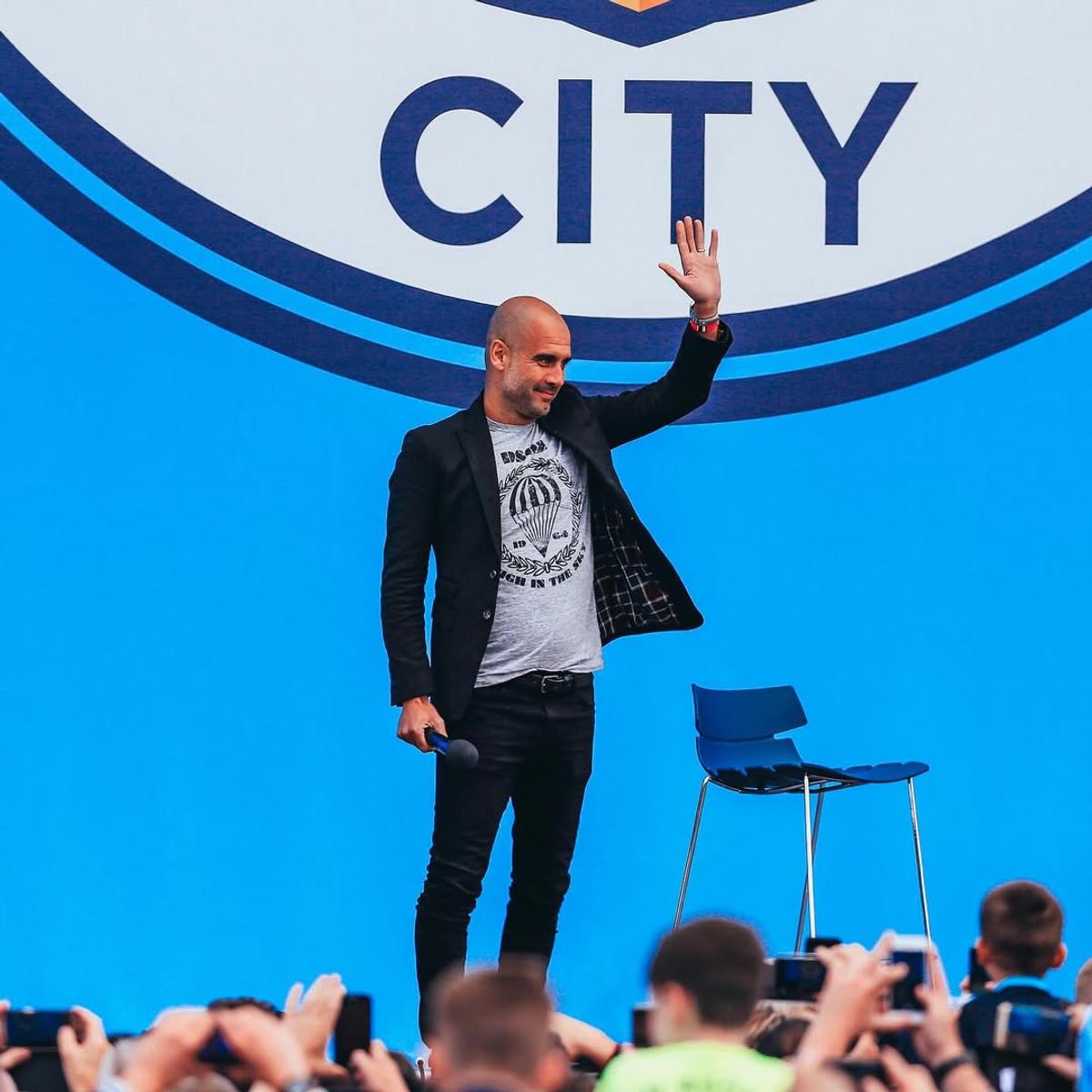 Pep Guardiola are un nou „look” pentru noul sezon