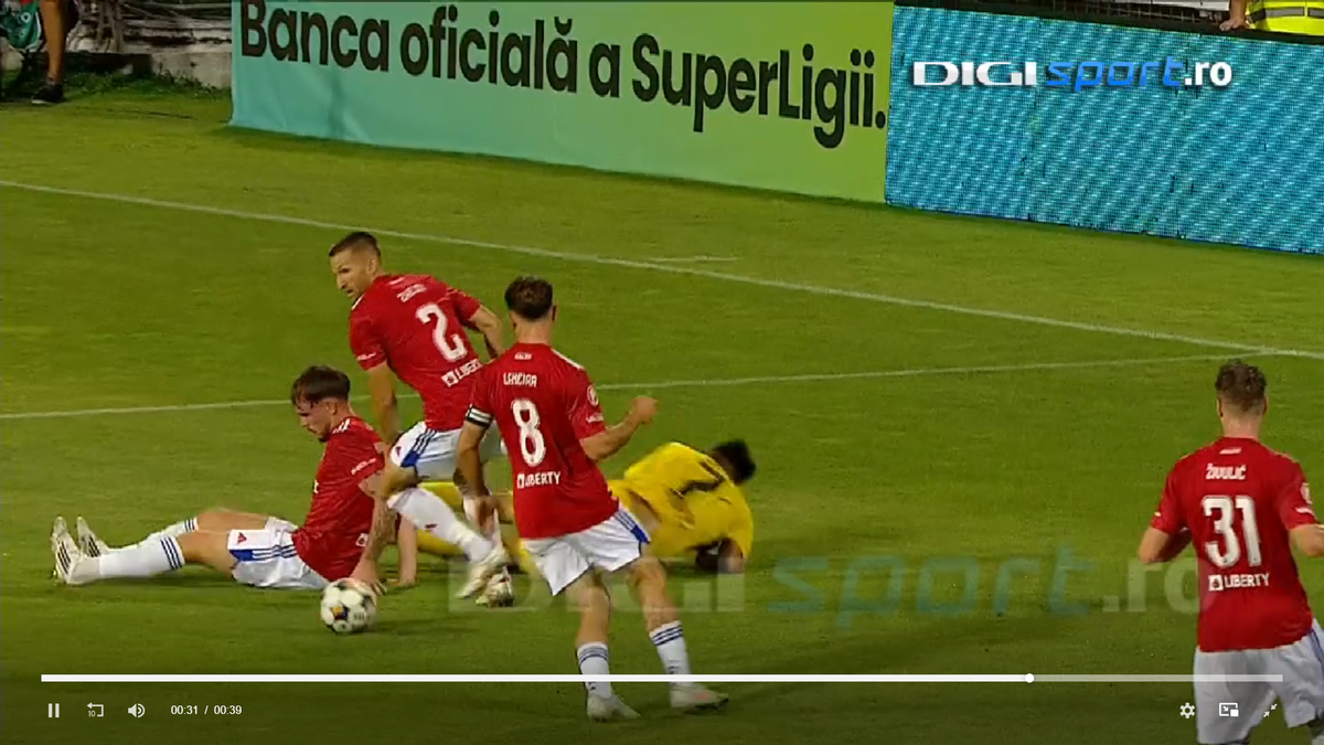 Alexandru Musi a solicitat un penalty în Oțelul - Dinamo