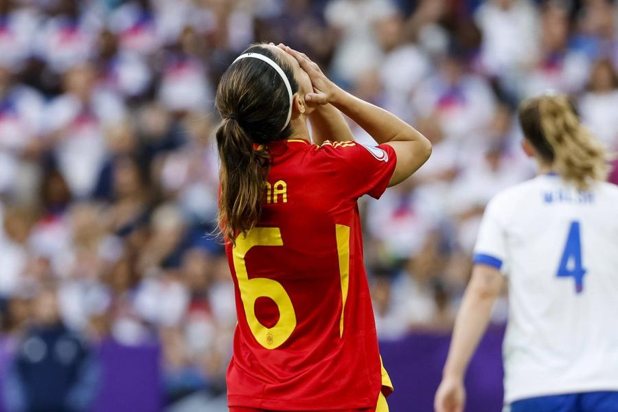 Aitana Bonmati / Foto: Imago Anglia a produs surpriza și a câștigat finala Campionatului European de fotbal feminin, în fața Spaniei! Balonul de Aur a ratat penalty-ul decisiv