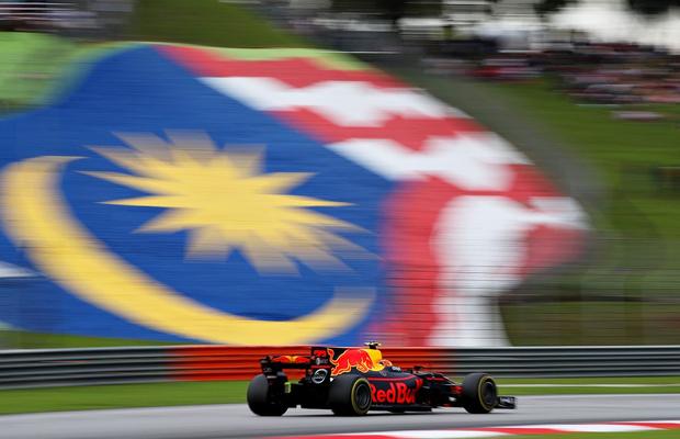 De ce cursa de Formula 1 din Malaezia se numește „Marele Premiu al Bahrainului”