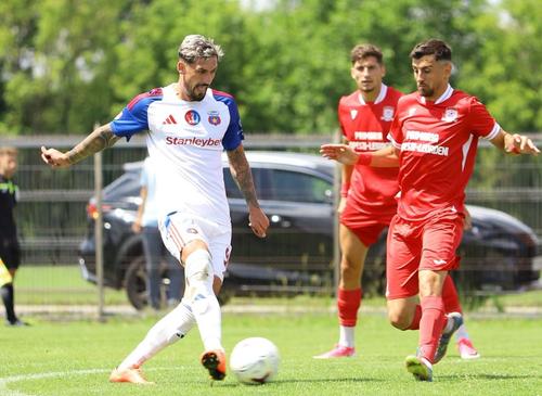 CSA Steaua își schimbă sponsorul tehnic Foto: Facebook Steaua