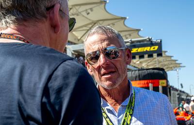 Controversatul Lance Armstrong: „El e cel mai dominant sportiv din lume în acest moment”
