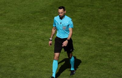 FCSB, atenție în careu: arbitrul returului cu Auda e generos » A dictat trei penalty-uri într-un Letonia - România la U19
