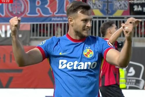 Dennis Politic a marcat în Csikszereda - FCSB 0-2