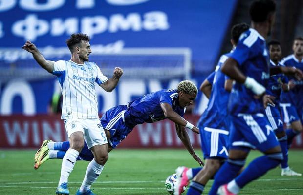 Arbitrul din cauza căruia Jose Mourinho a fost amendat în 2023 va conduce Universitatea Craiova - Levski
