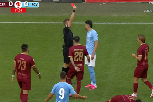 CFR Cluj - FC Voluntari » Gol anulat în minutul 8 și cartonaș ROȘU imediat