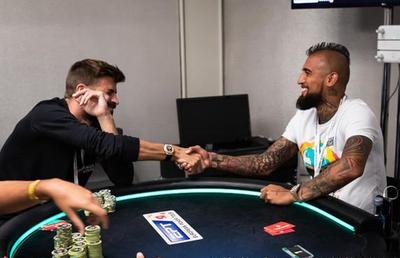 Ce lovitură! Gerard Pique și Arturo Vidal au câștigat jumătate de milion de euro la poker!