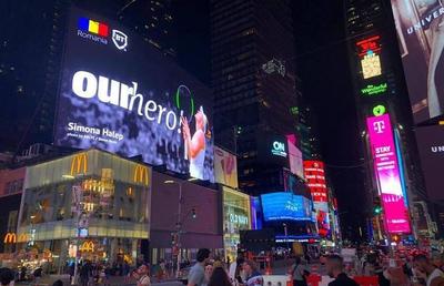 FOTO Simona Halep, „eroina noastră!” » Apariții uriașe în Londra și în Times Square din New York
