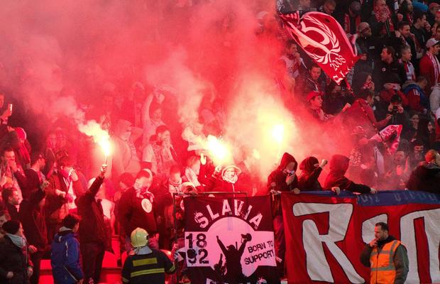 SLAVIA PRAGA - CFR CLUJ // Ultrașii cehi de la „Nord" vor să facă un show pirotehnic nemaivăzut » „Dau foc” stadionului!