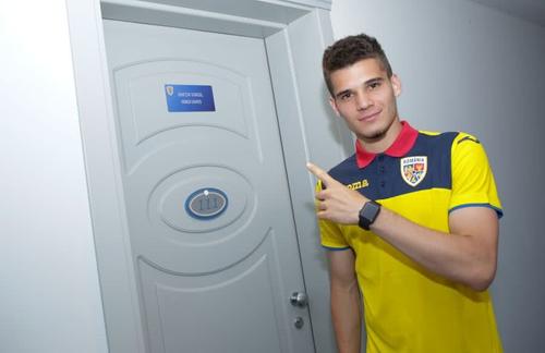 În această seară, Mirel Rădoi (39 de ani), selecționerul României, urmează sa anunțe lotul final pentru meciurile din Liga Națiunilor cu Irlanda de Nord (4 septembrie) și Austria (7 septembrie)