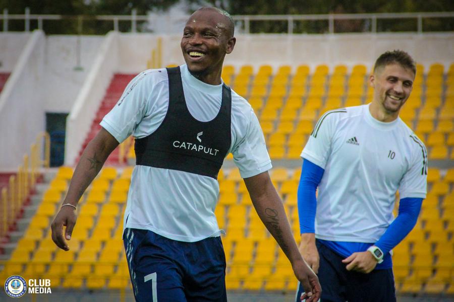May Mahlangu, la antrenamentul lui Ordabasy Ordabasy - FC Botoșani. Fostul dinamovist Mahlangu, gol în poarta lui Pap! Cum a ajuns fotbalistul de un milion de euro în Kazahstan