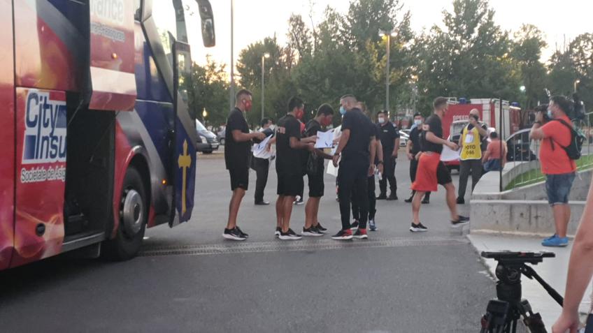 UEFA a întocmit un protocol aspru împotriva Covid-19.